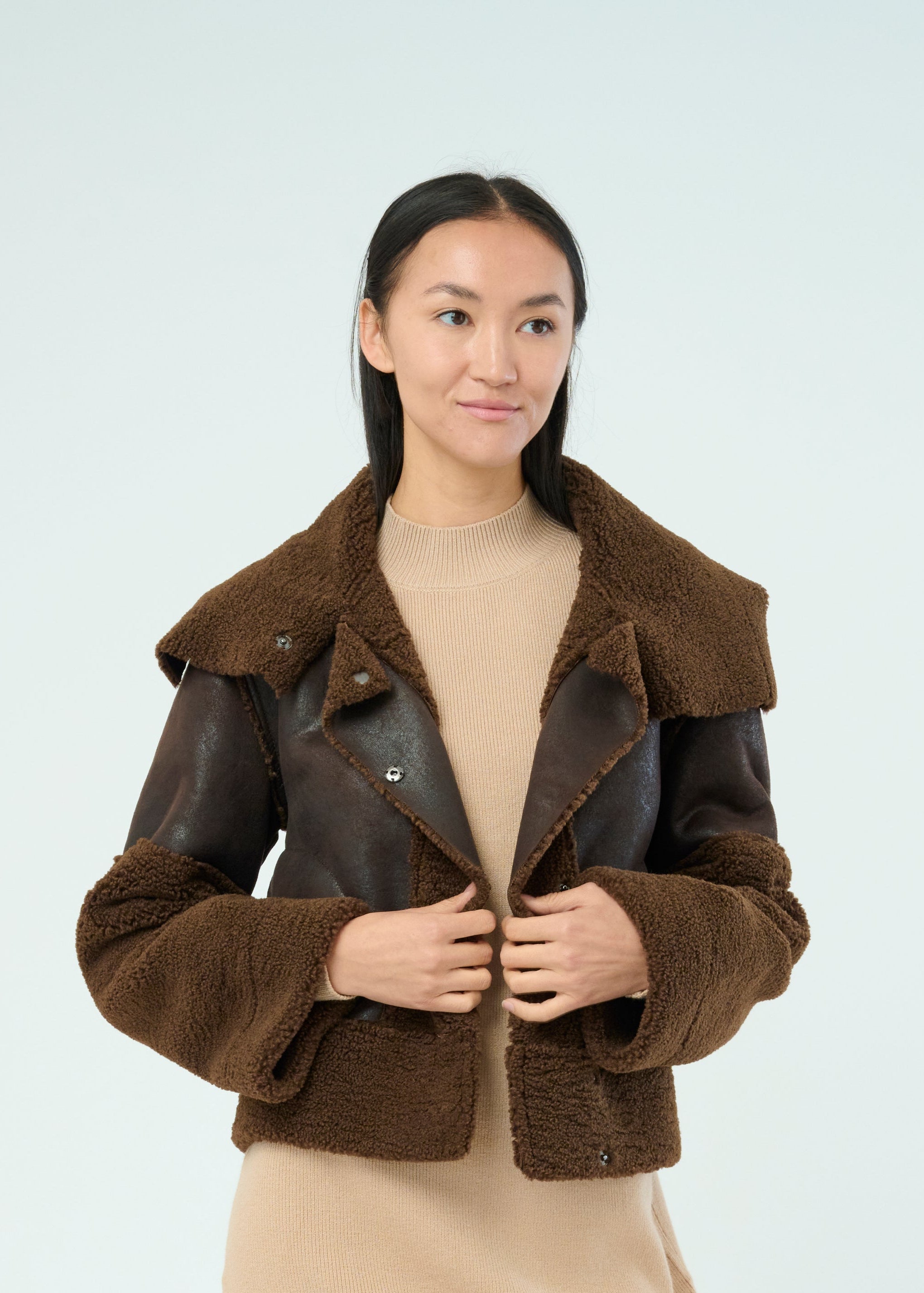 #color_dark chocolate