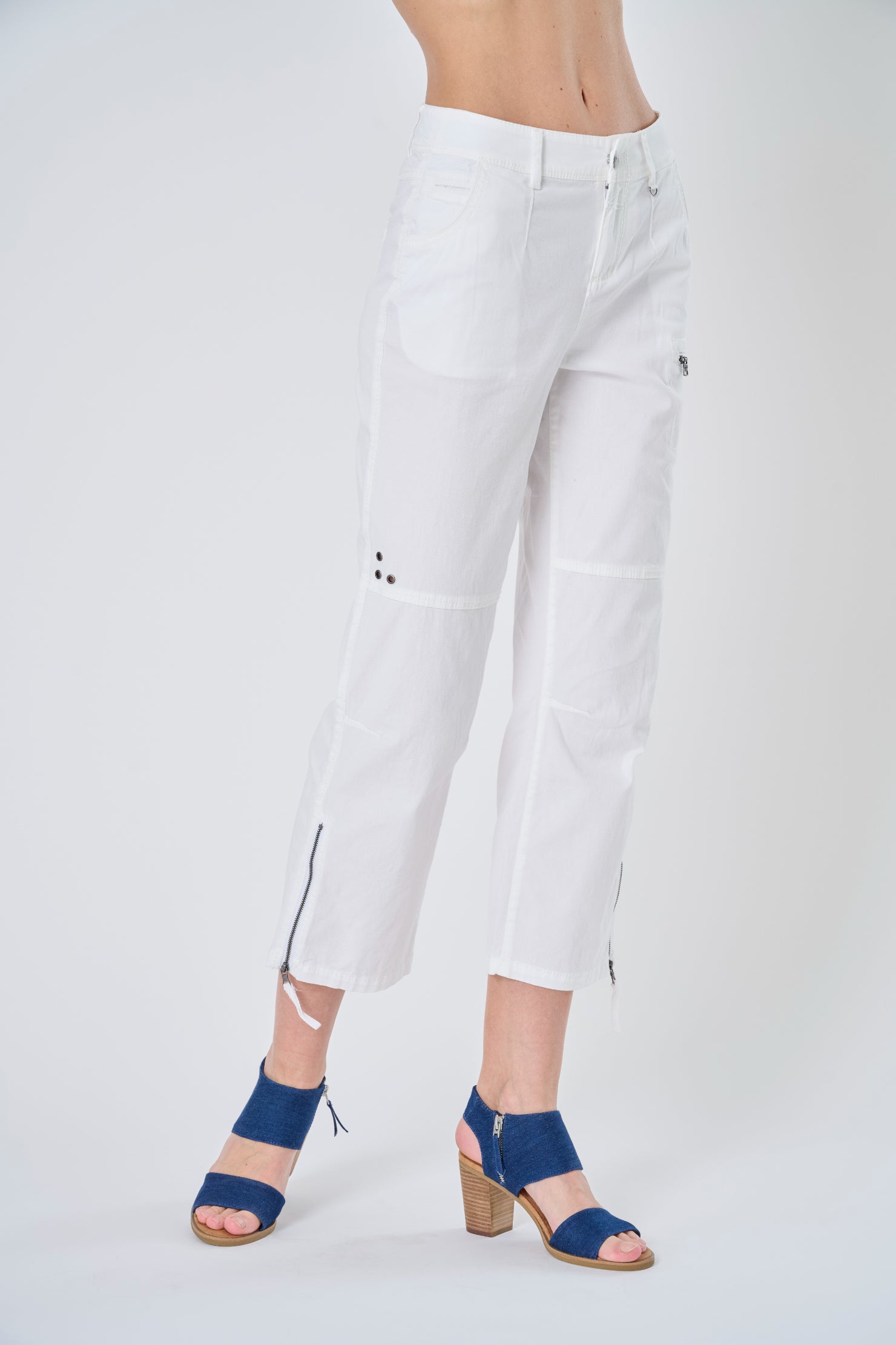 #color_white