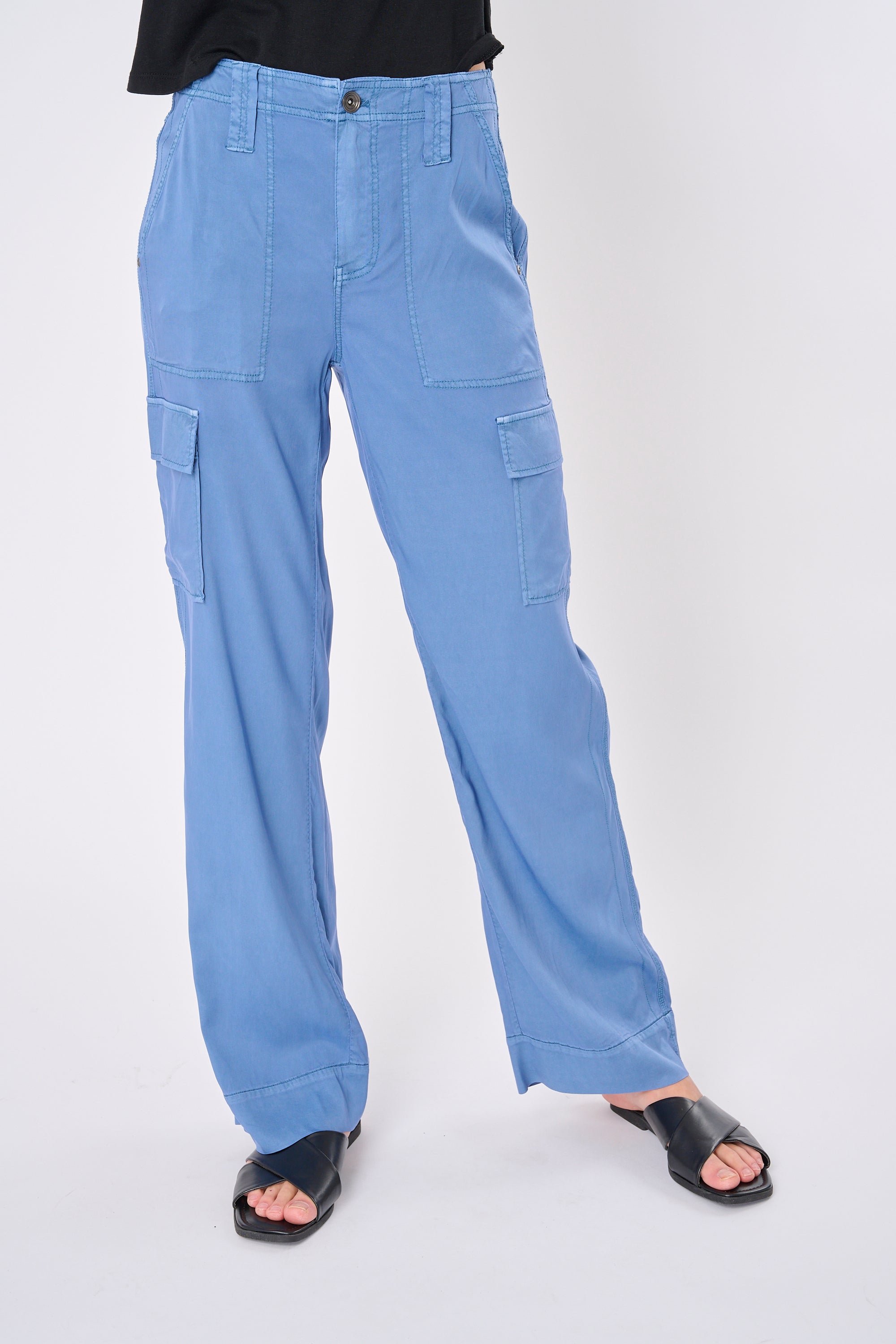 #color_dusty sapphire