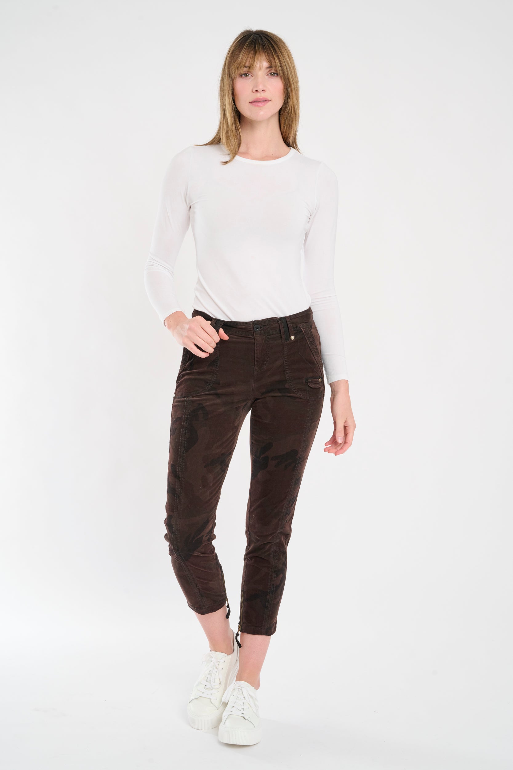 Eliam Corduroy Pant