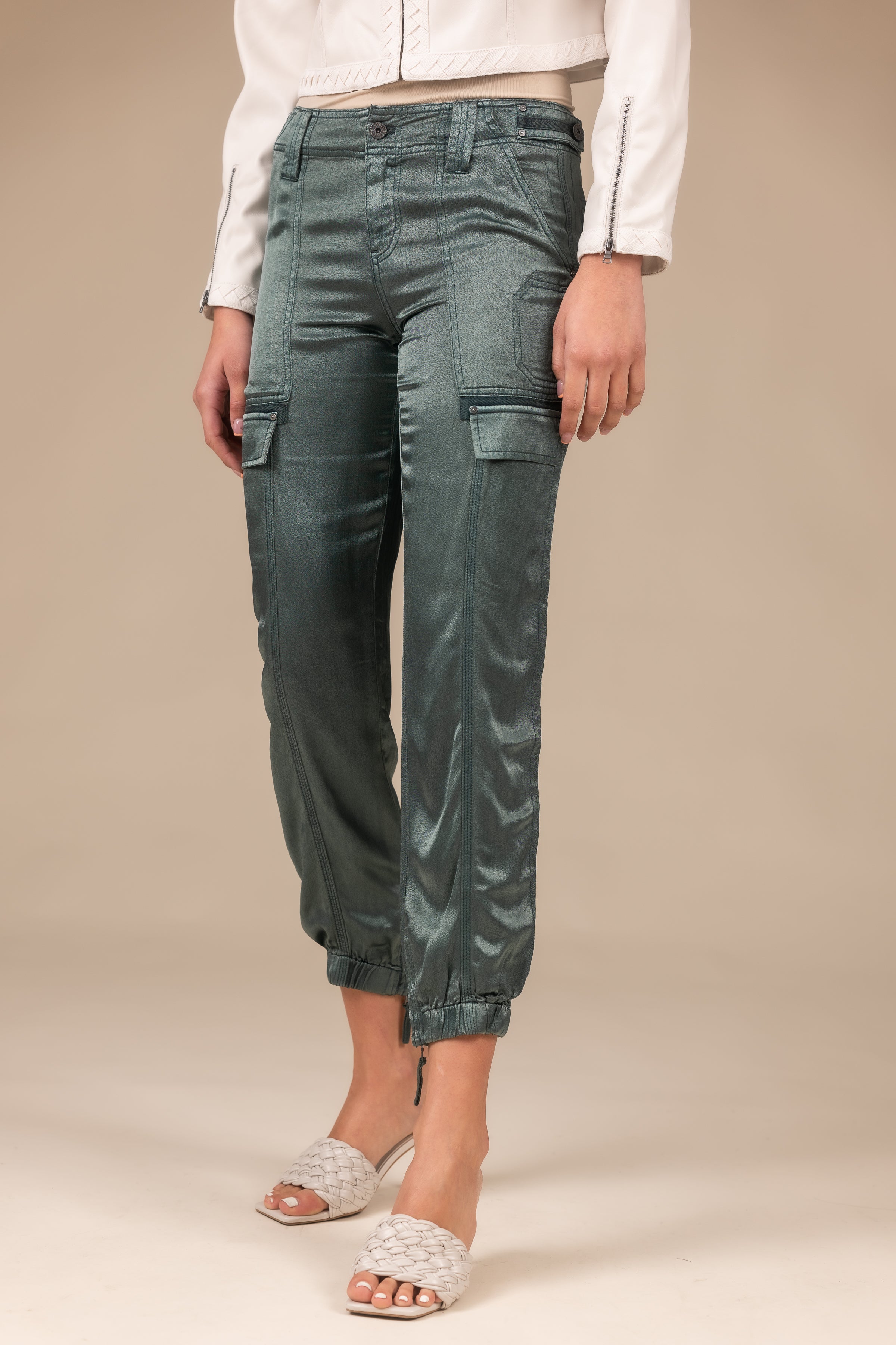 Silky Cargo Pant Women