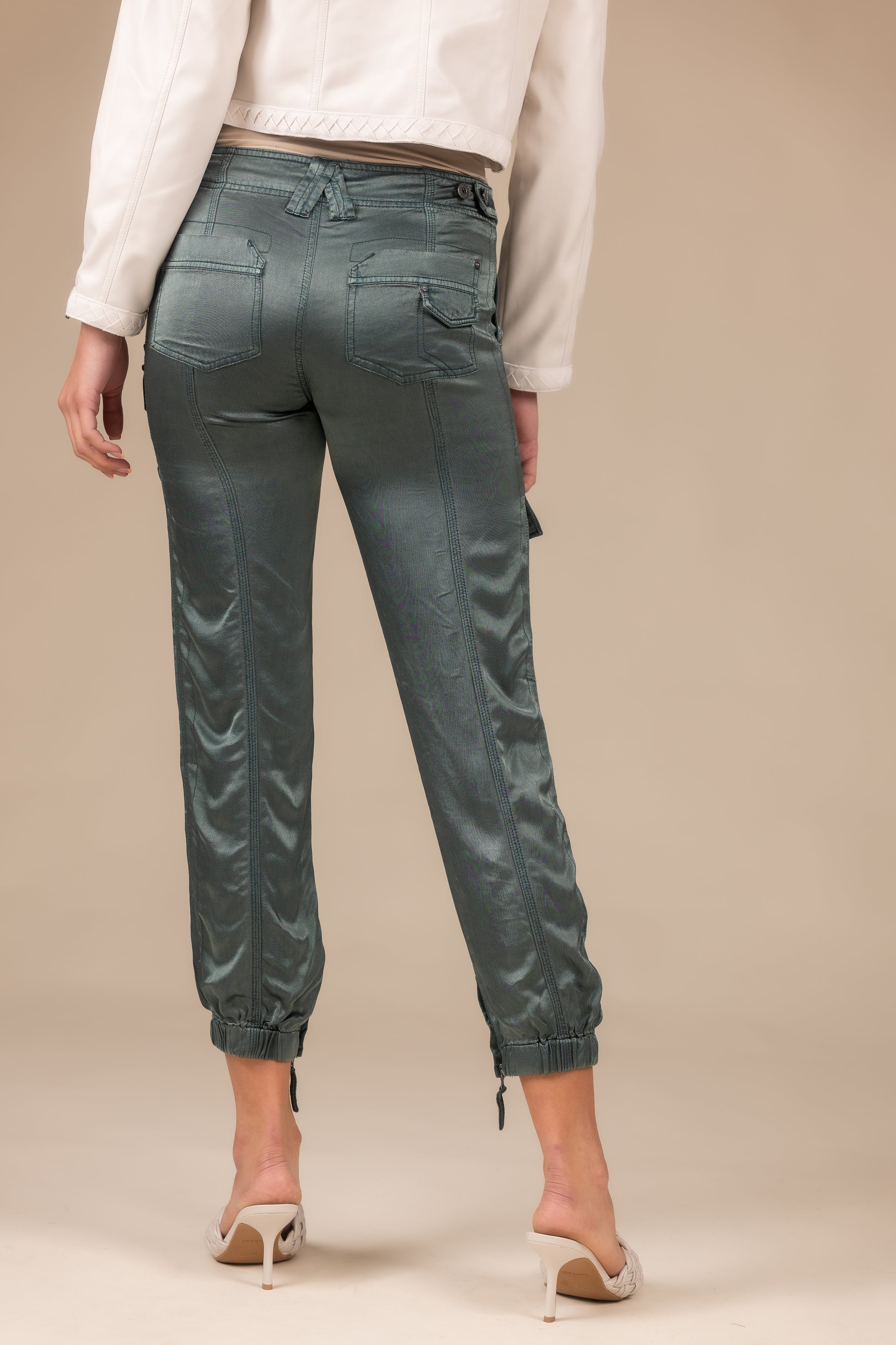 Silky Cargo Pant Women