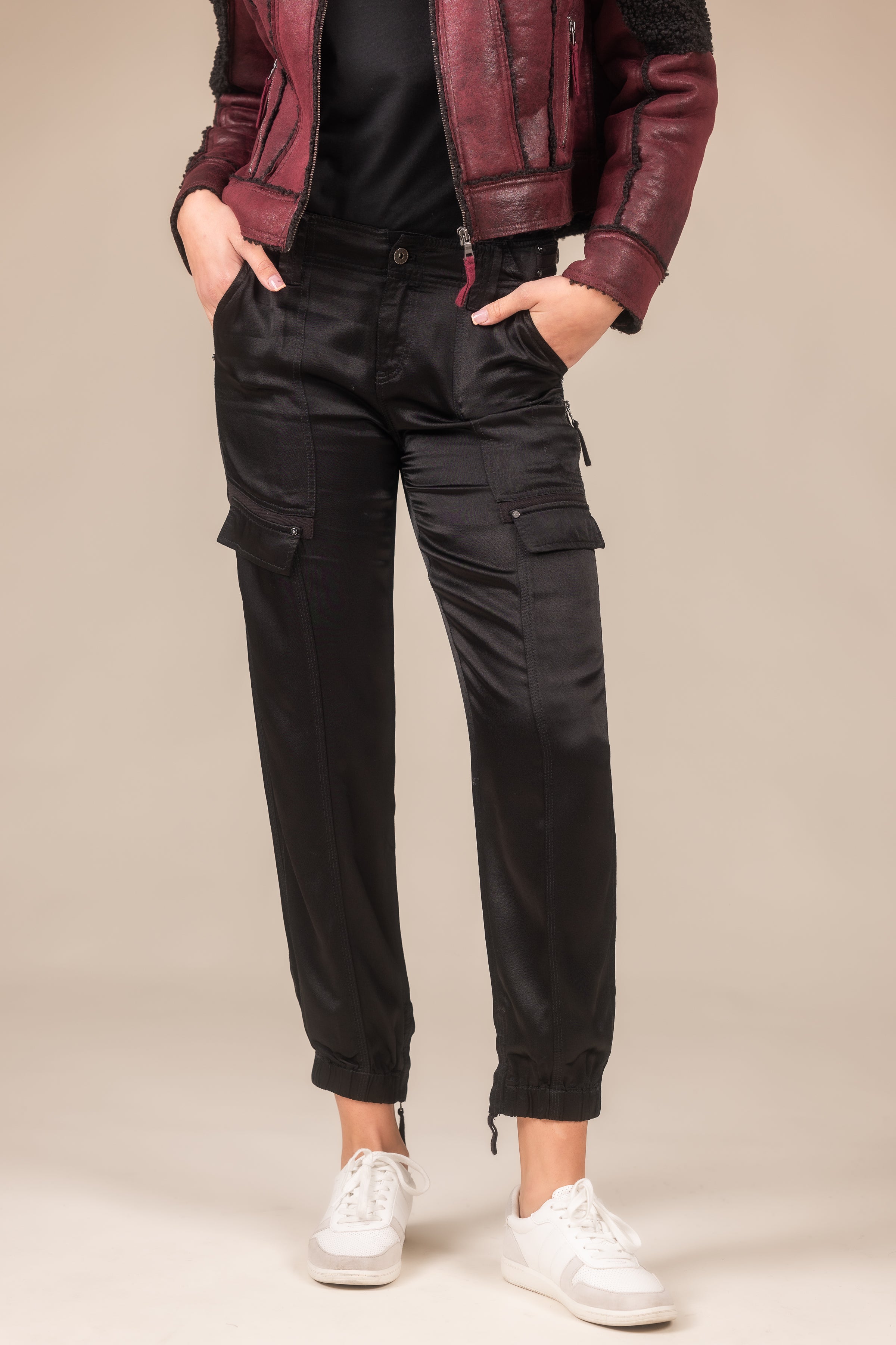 Silky Cargo Pant Women