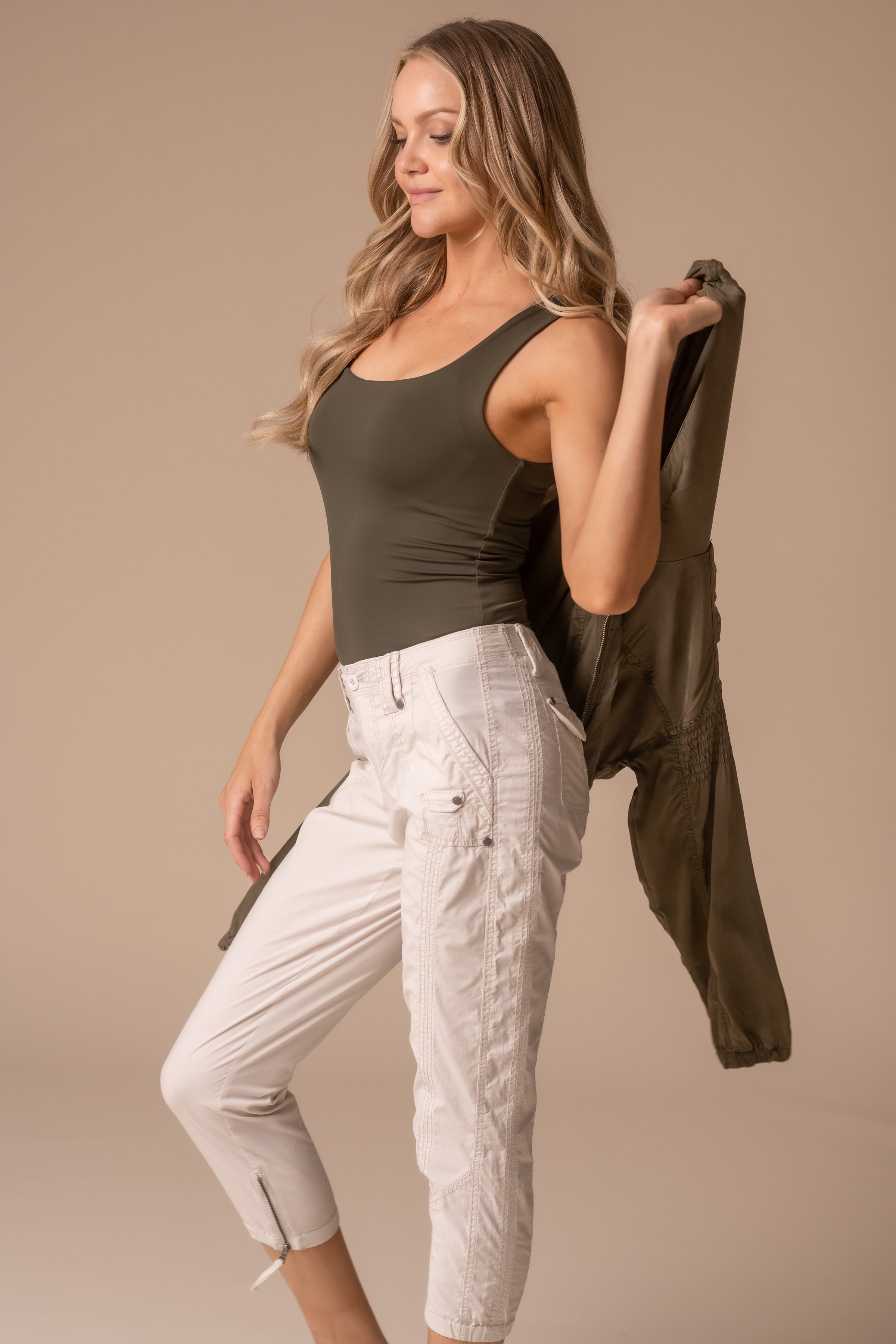 Solid Stretch Poplin Pant