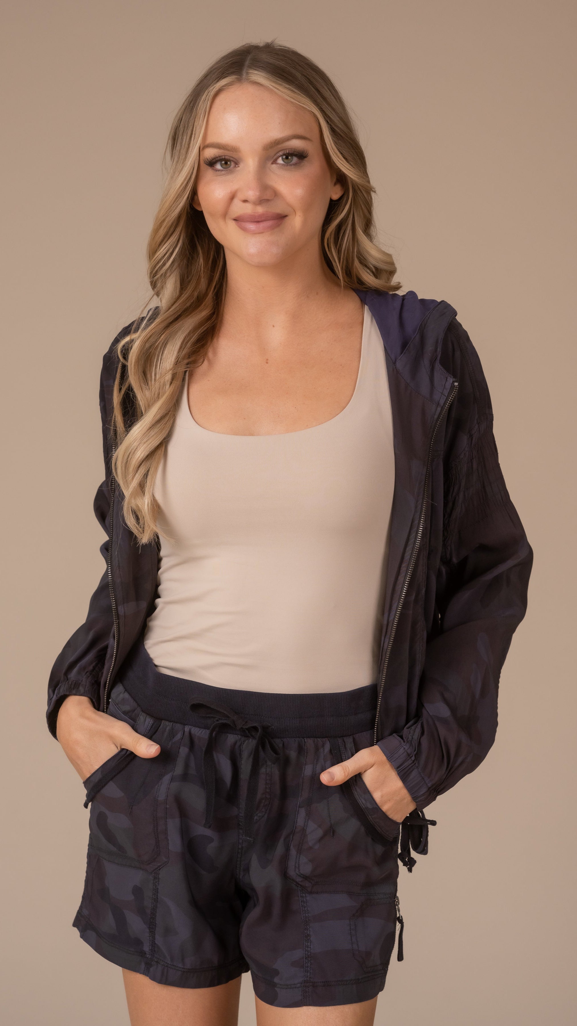 #color_navy blue camo