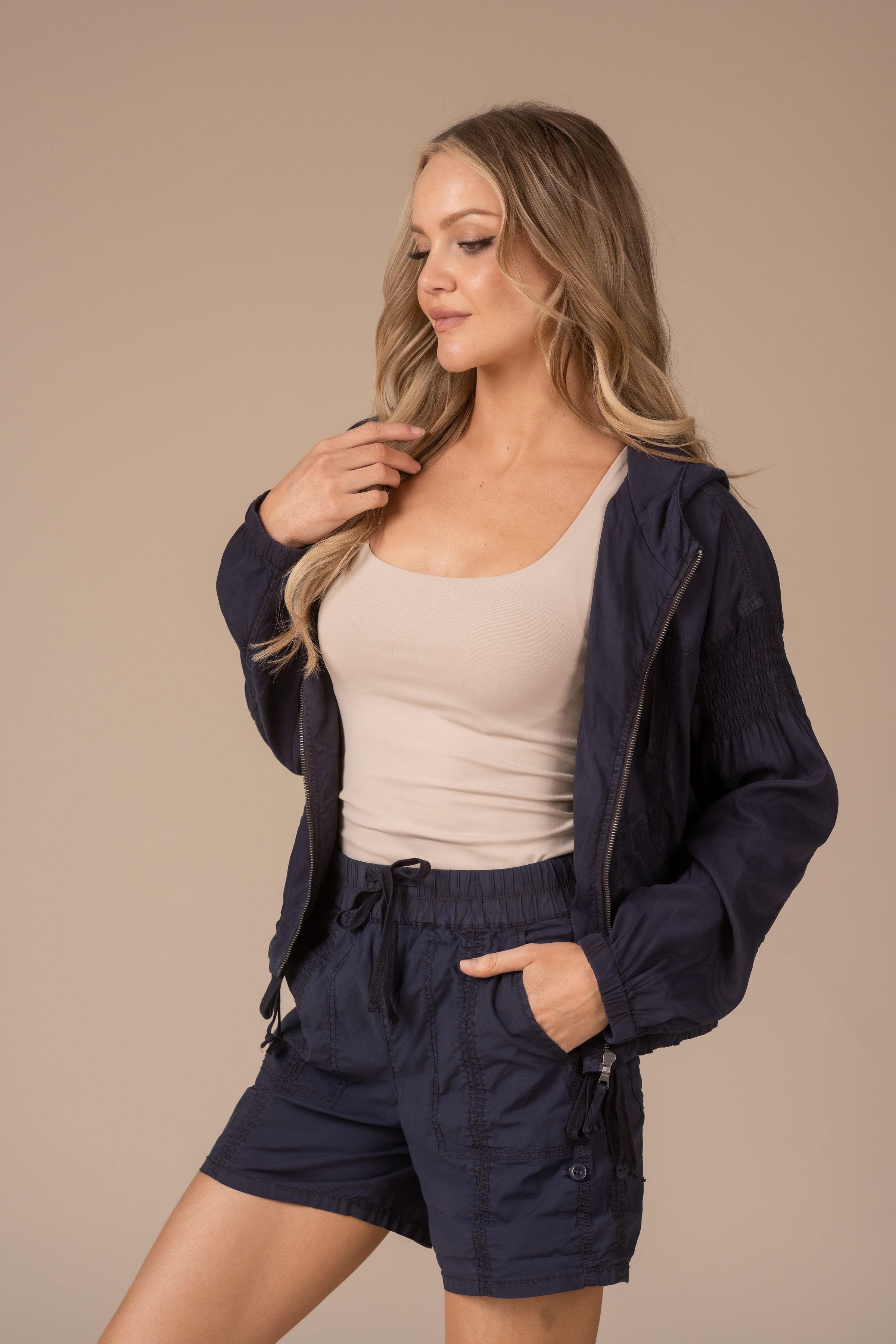 #color_navy blue