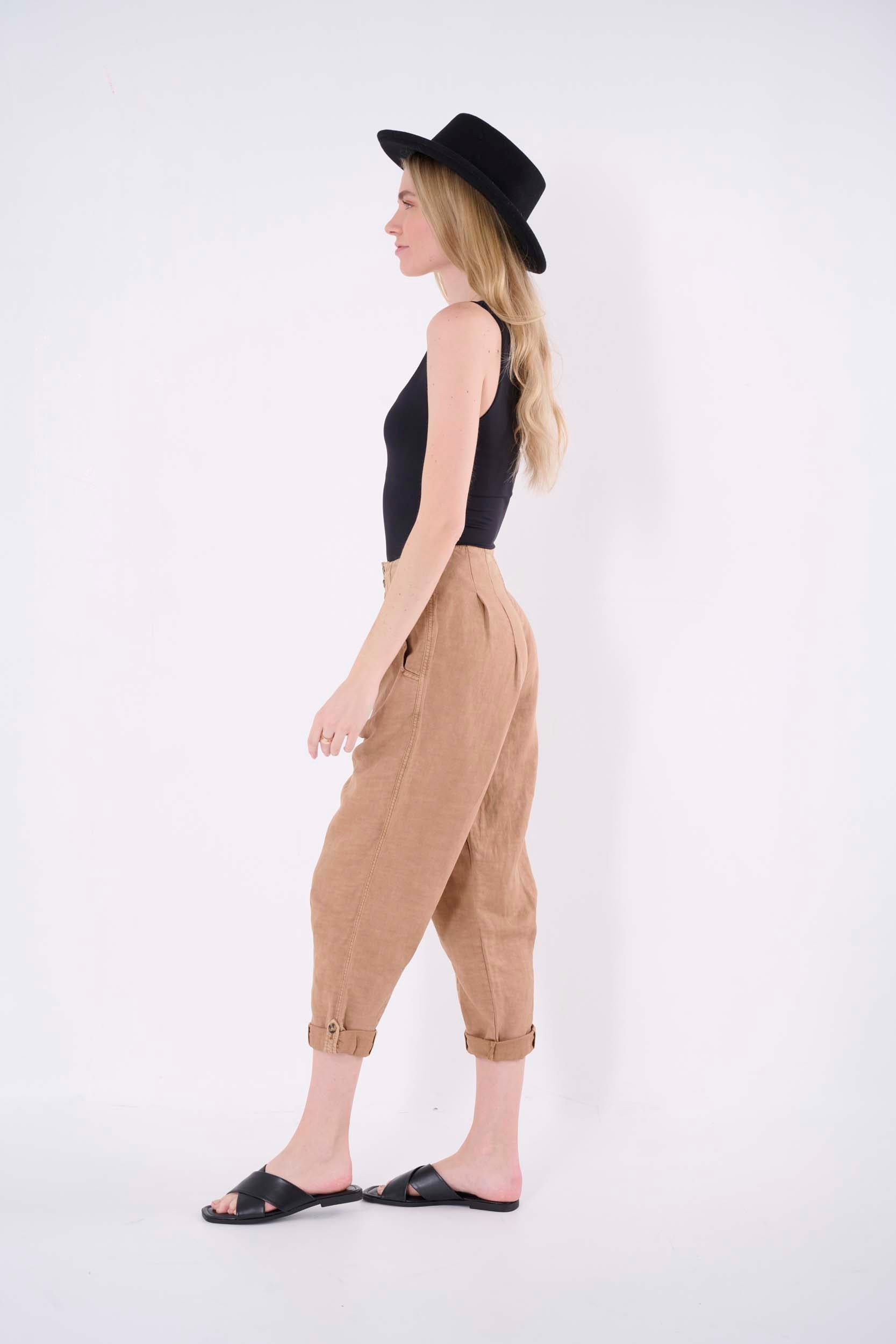 Solid Pleated Pant