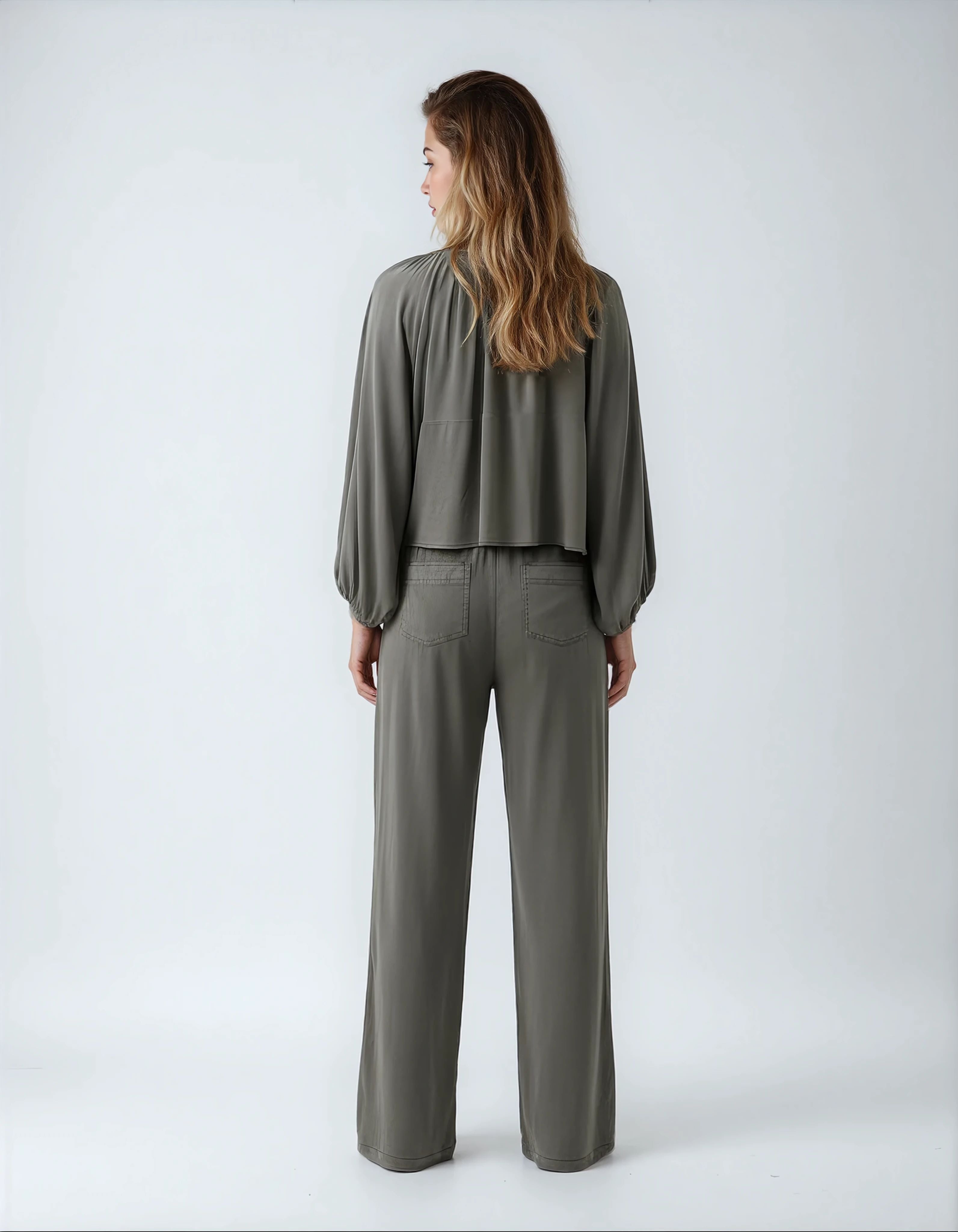 Grand Relaxed Stretch Cupro Wide-Leg Pant