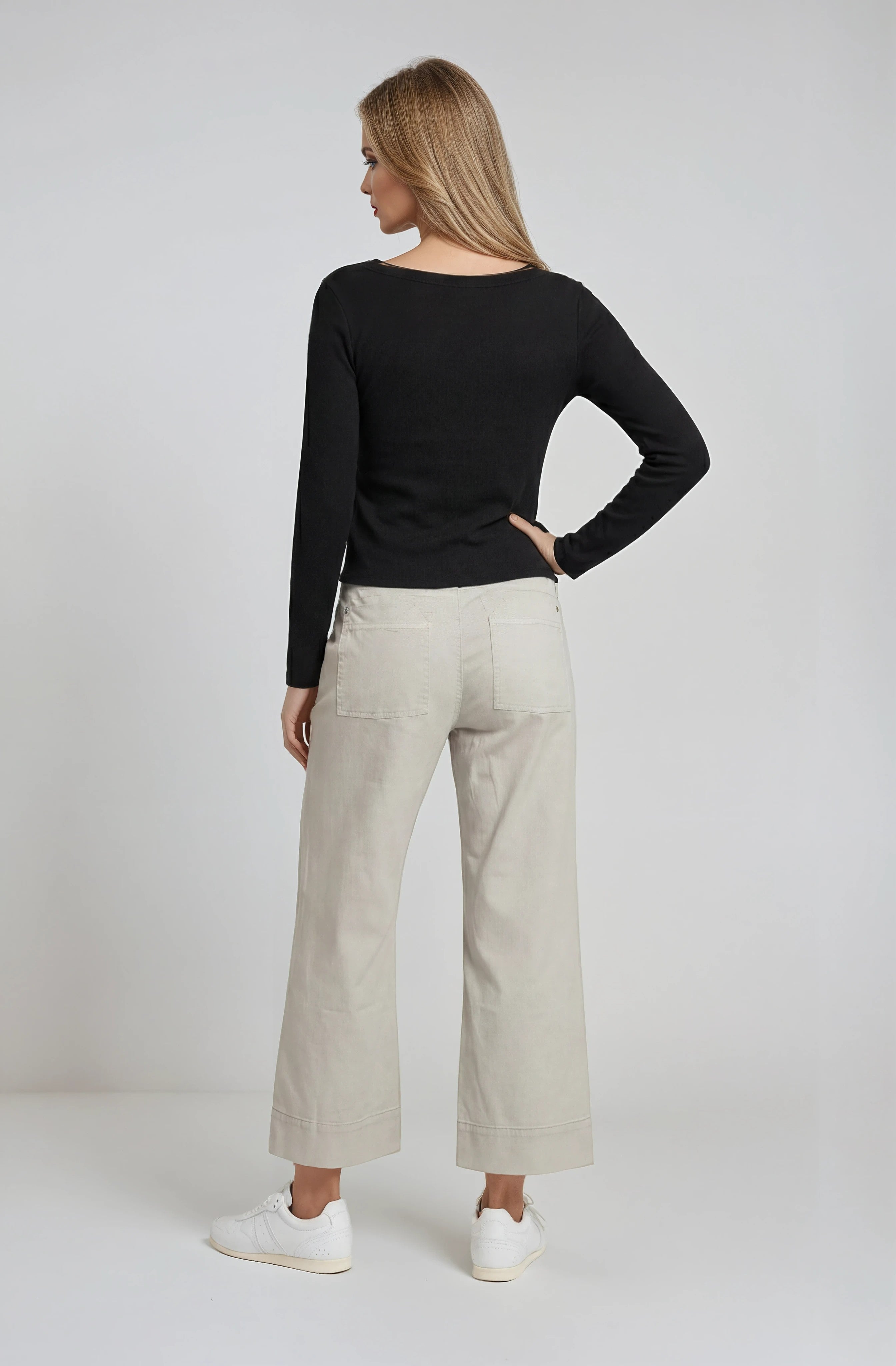 #color_pale chambray