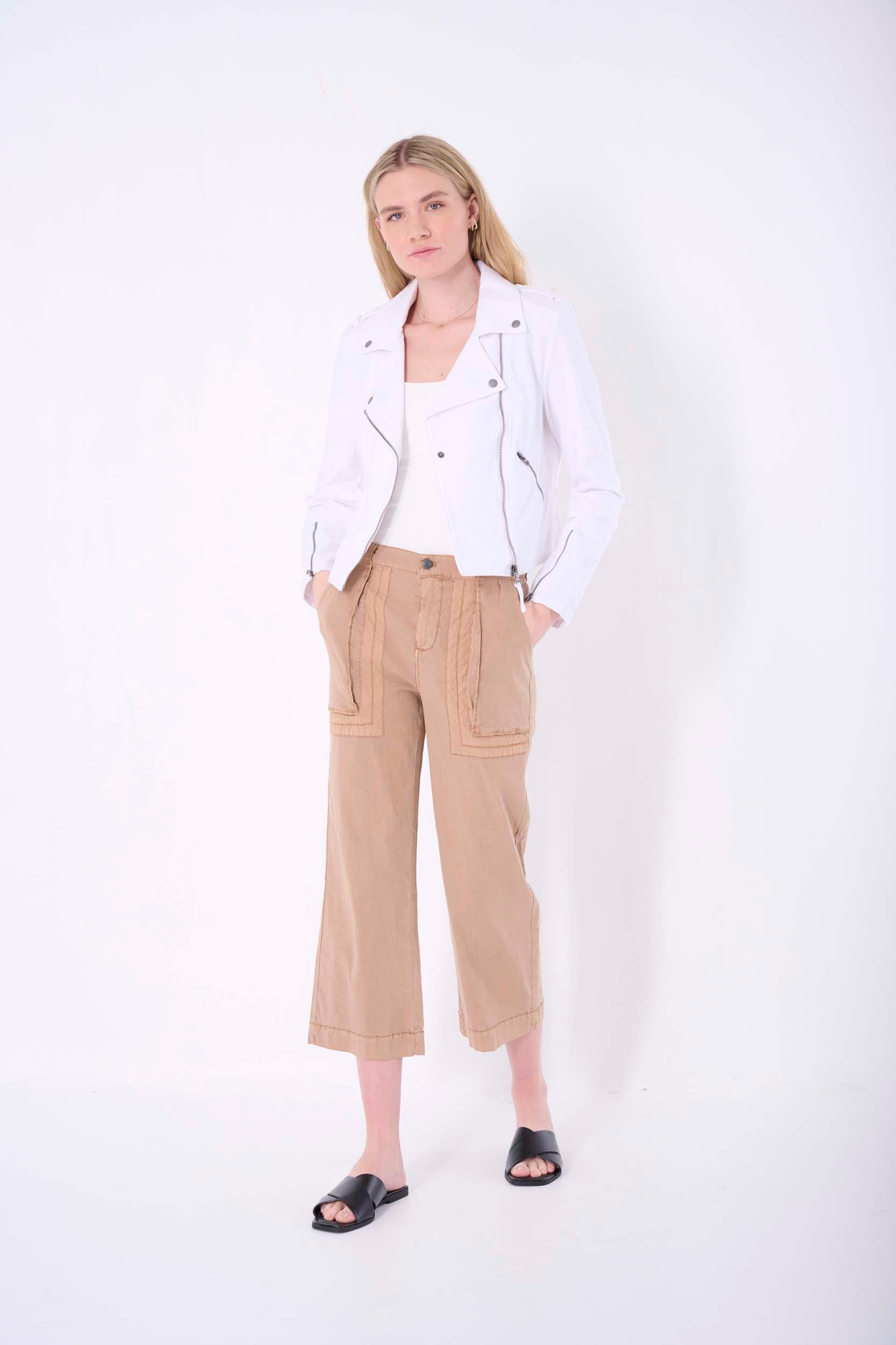 Solid Crop Wide Pant