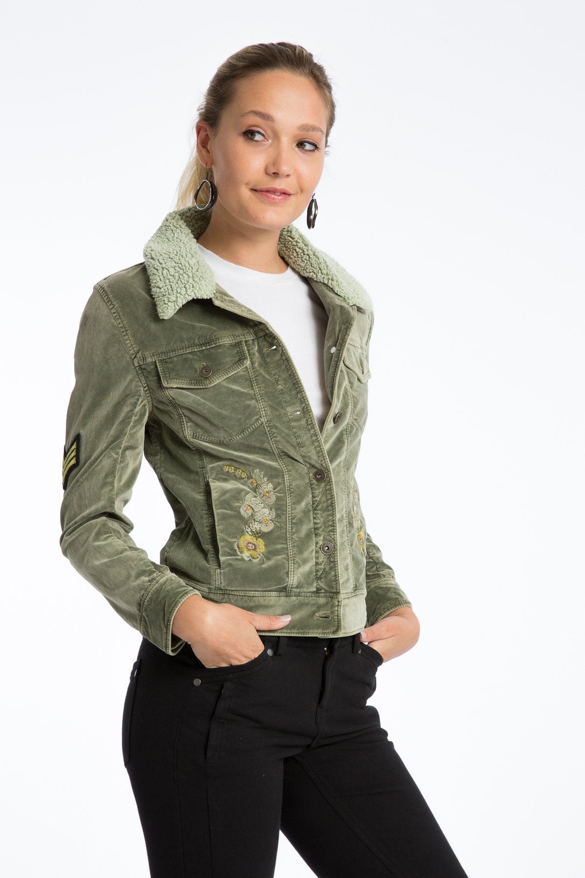 Janie 60 s Velveteen Embroidered Jacket