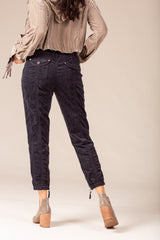 Stretch Corduroy Pant