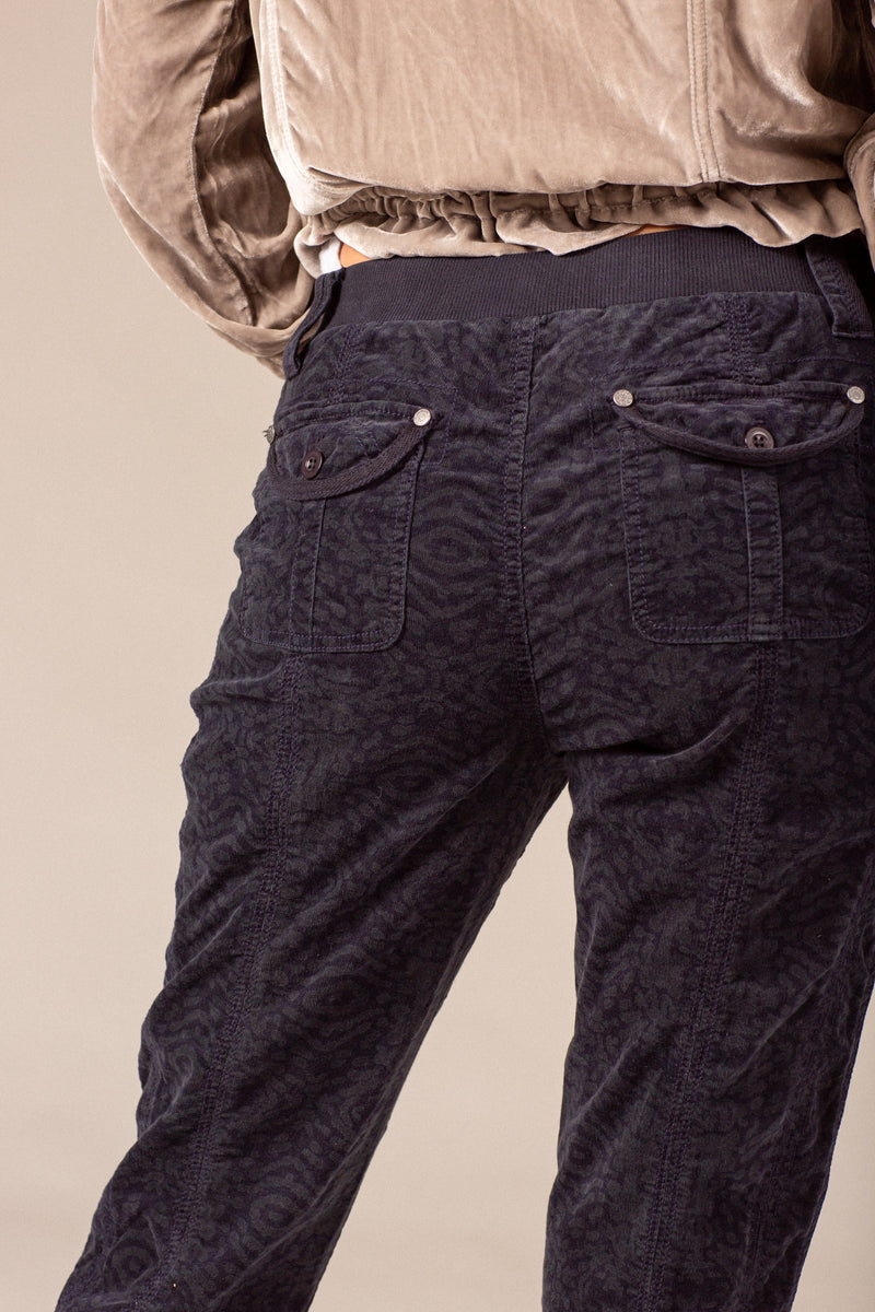 Stretch Corduroy Pant
