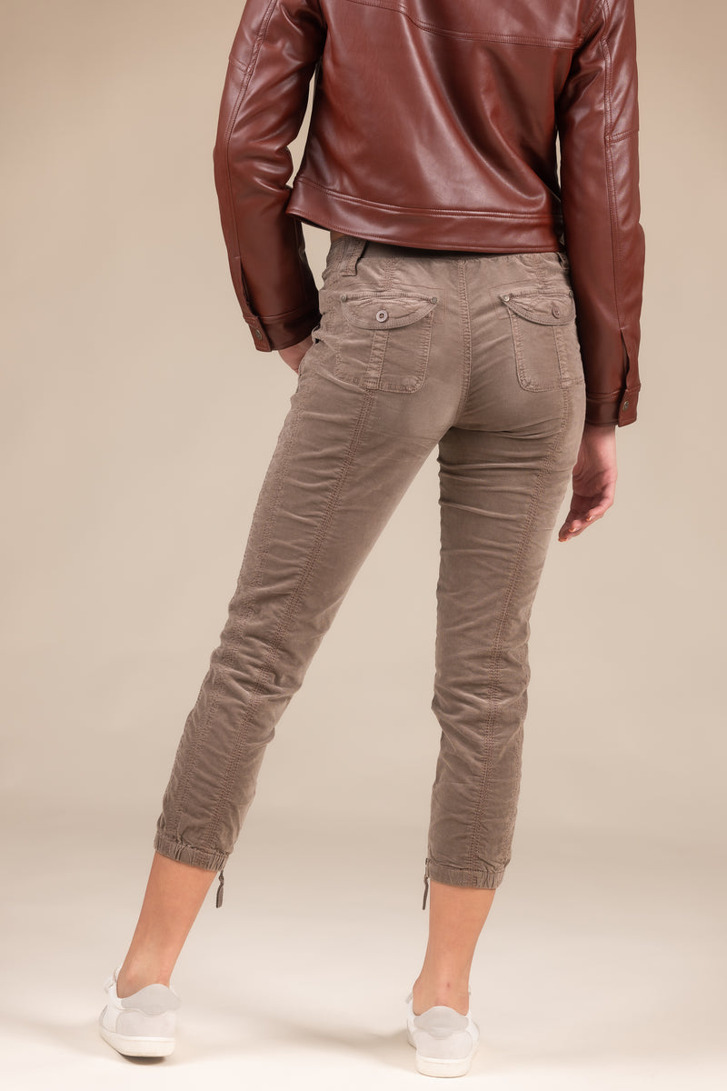 Stretch Corduroy Pant