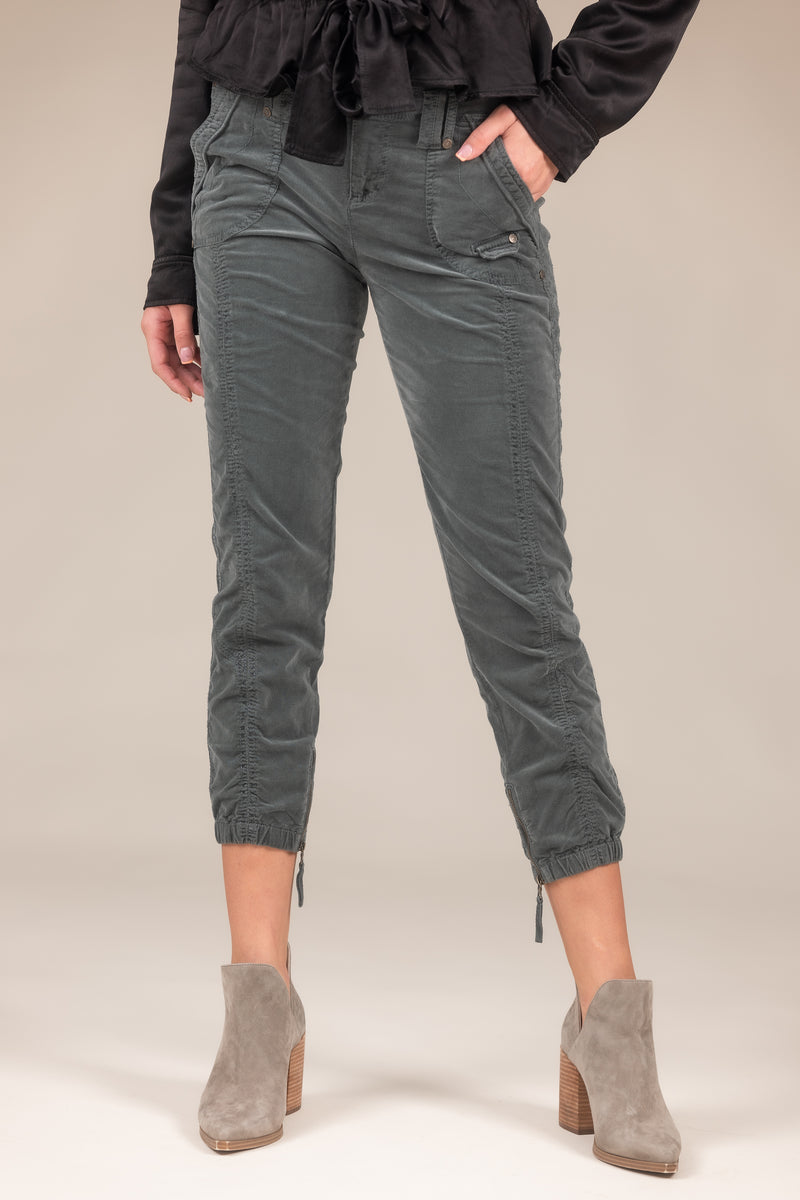 Stretch Corduroy Pant