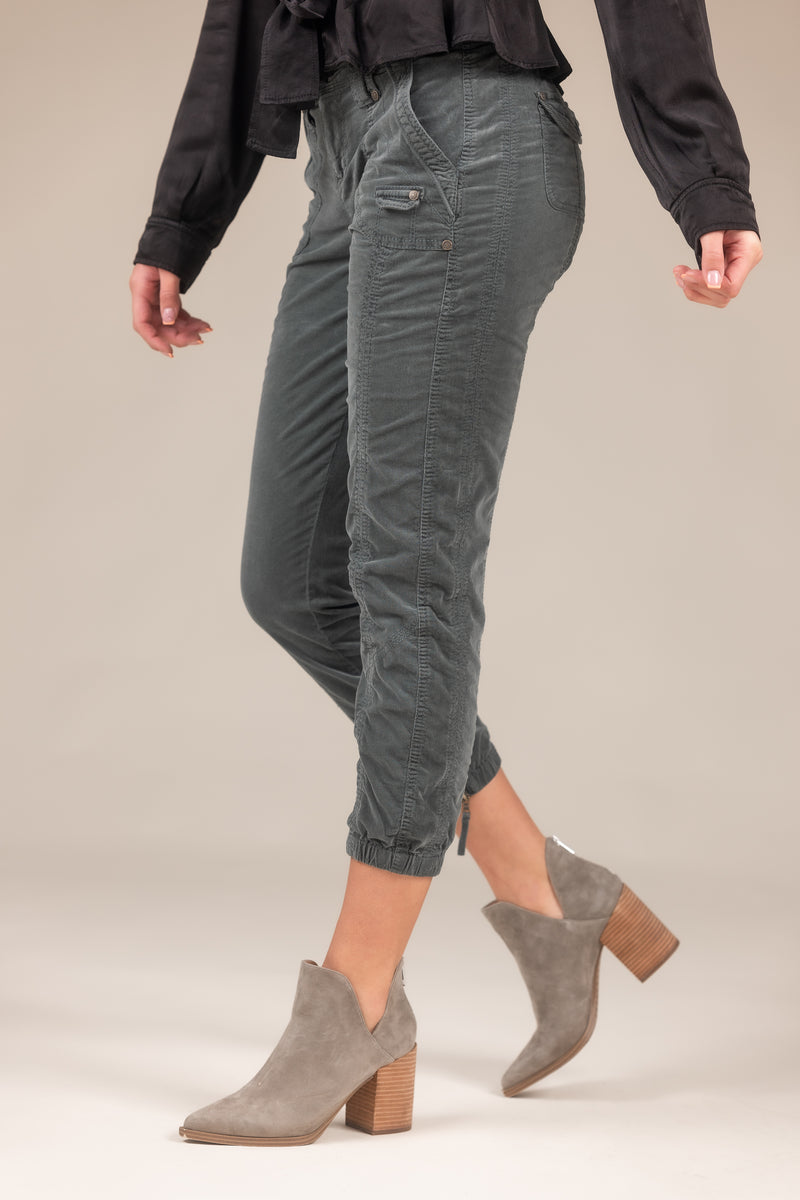 Stretch Corduroy Pant