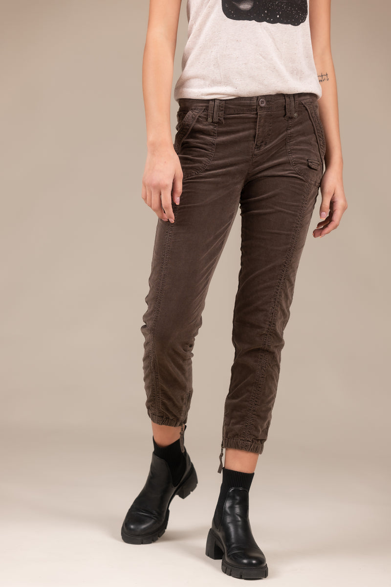 Stretch Corduroy Pant