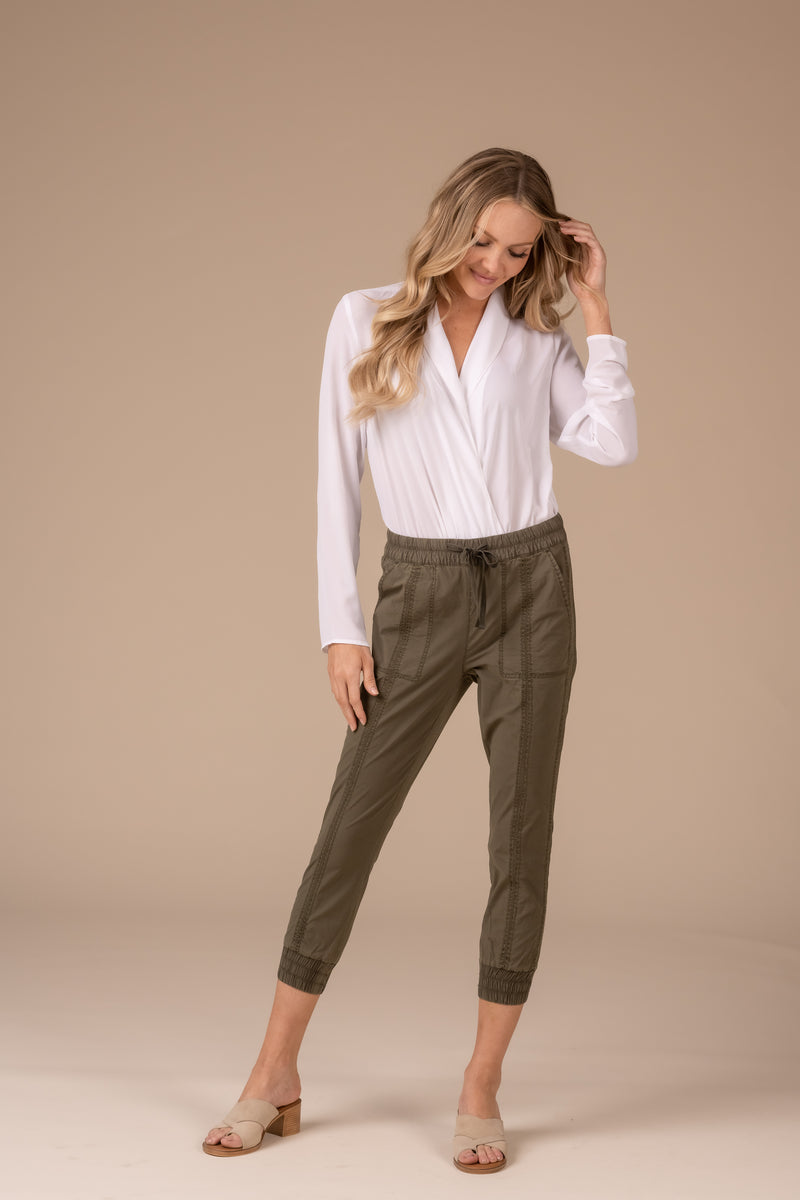 Solid Stretch Poplin Jogger