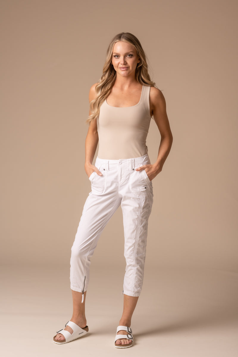 Solid Stretch Poplin Pant