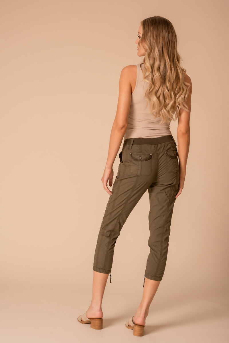 Solid Stretch Poplin Pant
