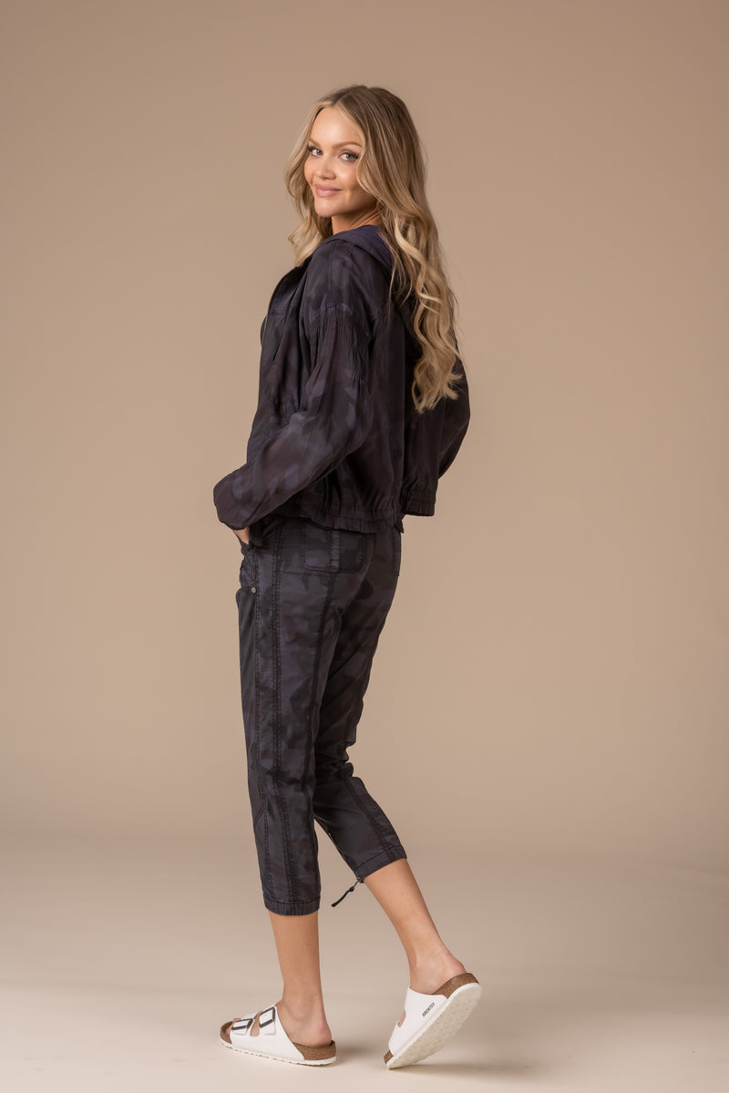 Printed Stretch Poplin Pant