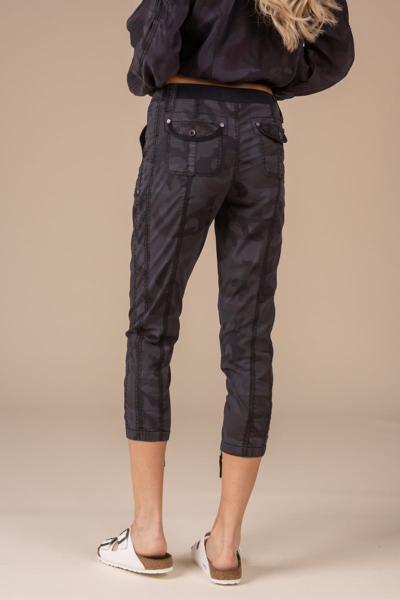 Printed Stretch Poplin Pant