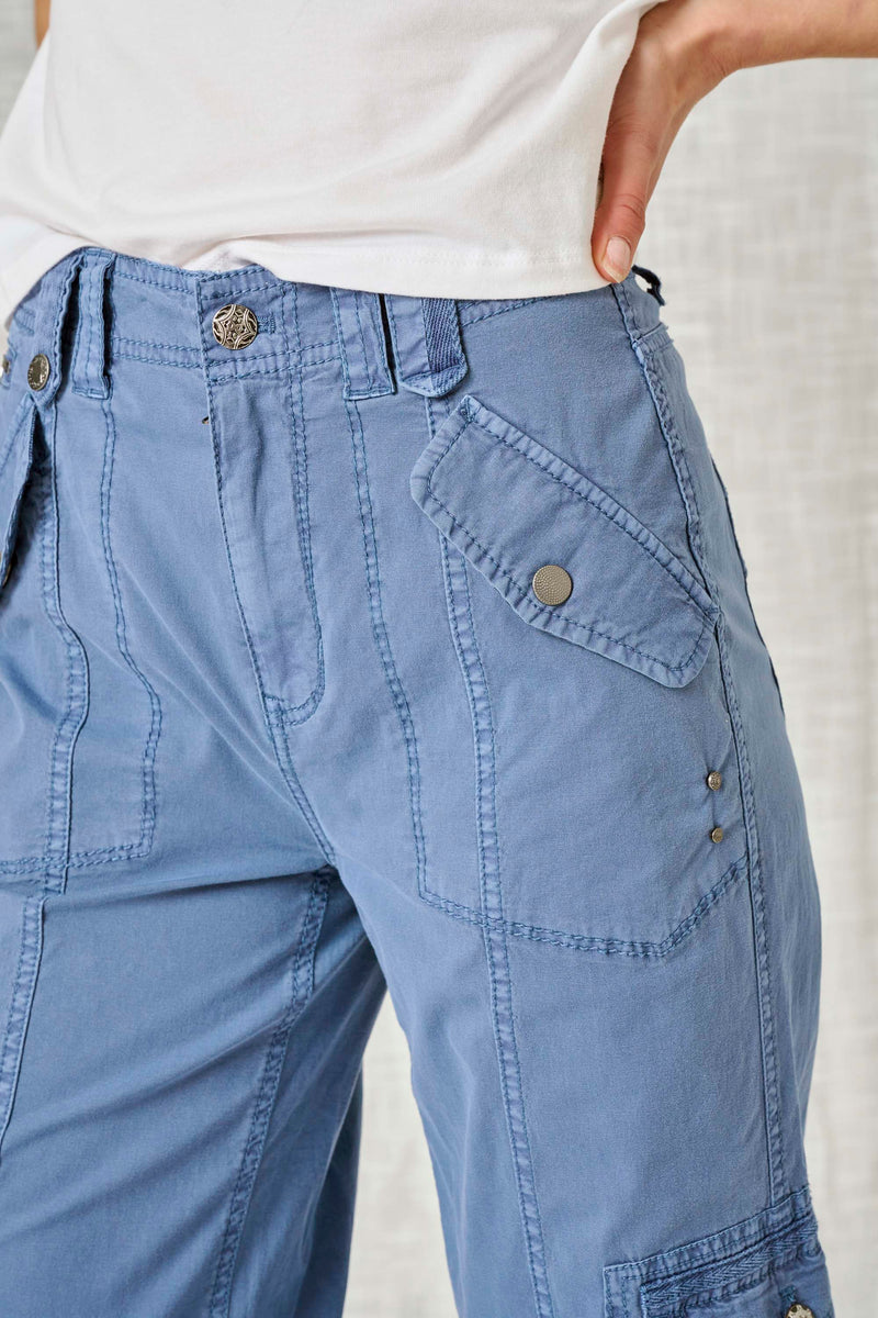 Solid Stretch Poplin Pant